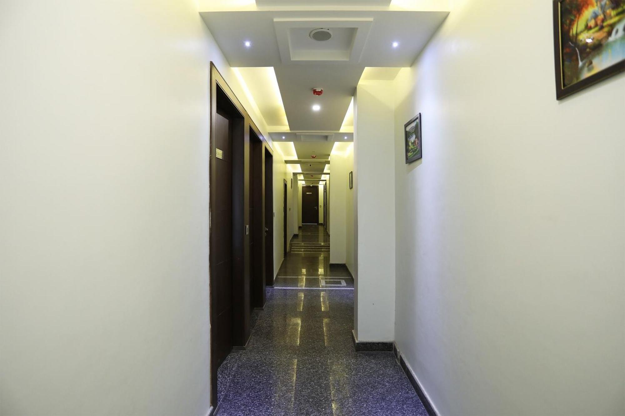 Oyo Hotel Vaishnavi Heritage Inn Agra  Exterior photo