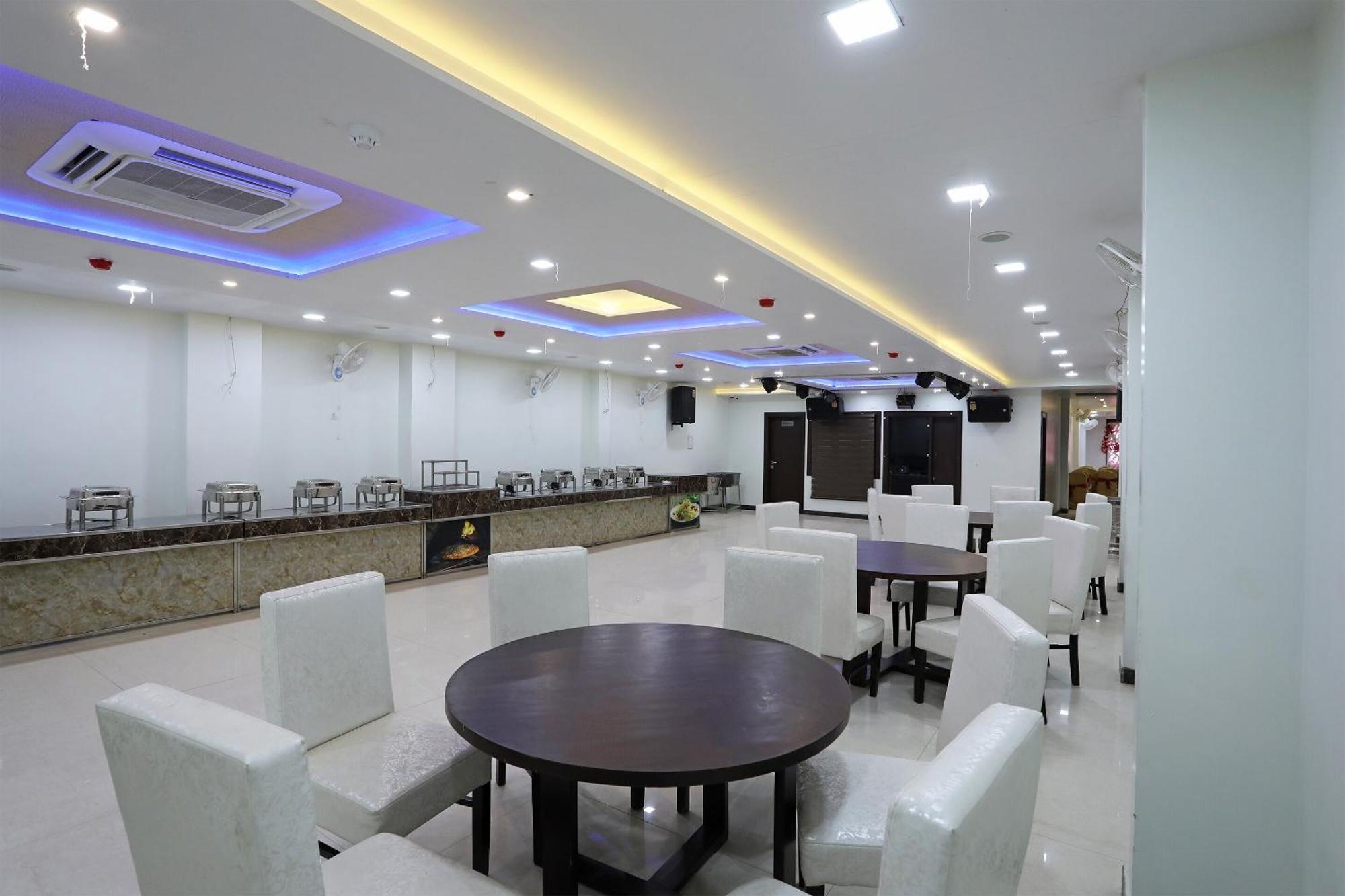 Oyo Hotel Vaishnavi Heritage Inn Agra  Exterior photo